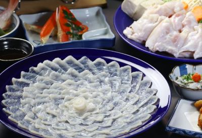 阿納海岸「さいば」で極上ふぐ料理を楽しむ至極の一日