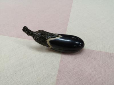 輪島塗　なす香合