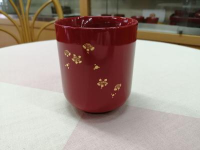 小梅沈金　湯呑　総朱
