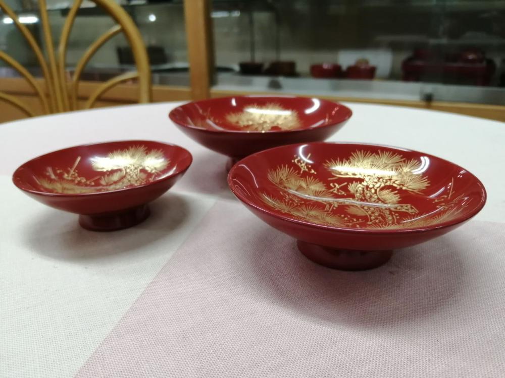 輪島塗 松竹梅沈金 三ツ組盃|石田漆器店|COREZO(コレゾ) これぞ
