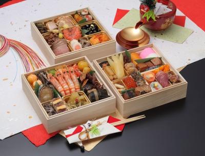 【12月31日　店頭受取専用】おせち　三段重　