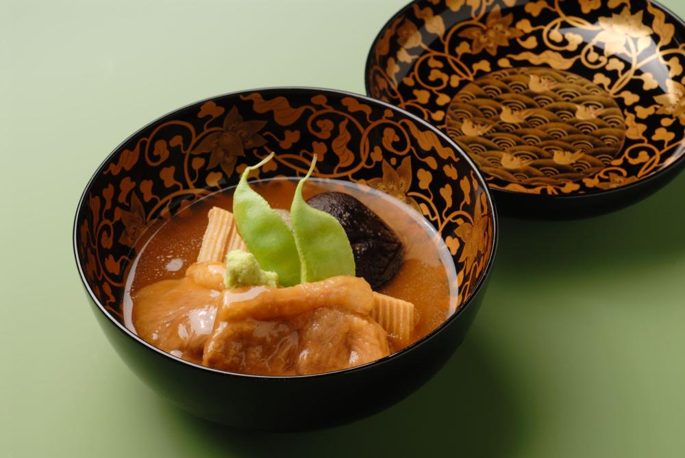 金城樓 鴨治部の詰合せ