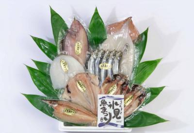 氷見魚まつり【中】