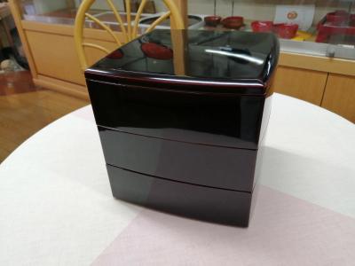 溜内朱　三段重