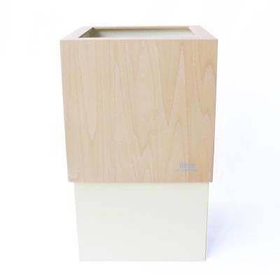YK09-020 W CUBE M IV